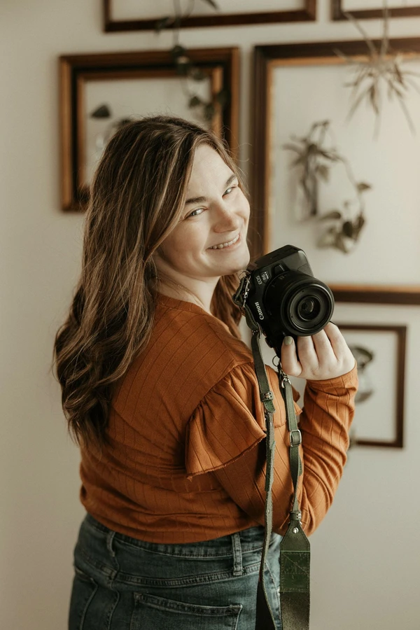 RG Photography by Courtney profile photo