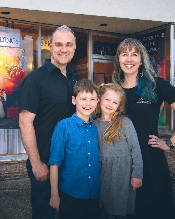 Images by Brant Photography Studio profile photo