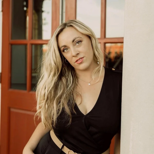 Olivia J Photography profile photo