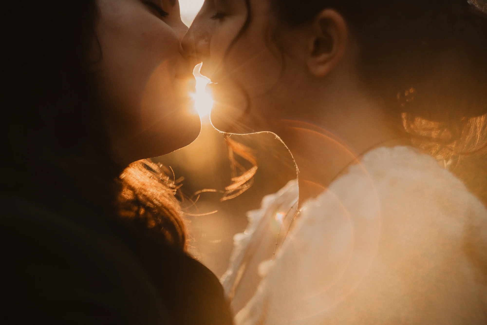 Micro-wedding photo by Amanda Summerlin Photography, Atlanta, GA