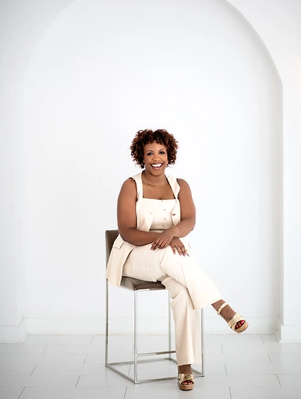 Sierra Collins Photography profile photo