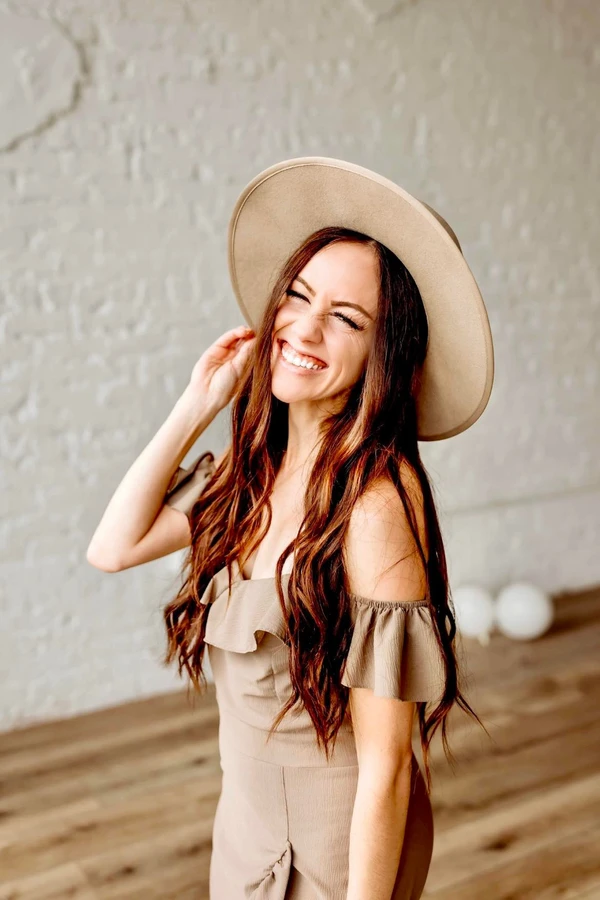 Ashley Wiggins Photography profile photo