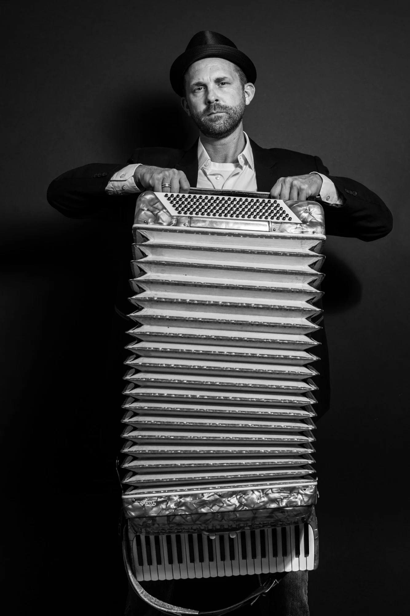 Aaron Patton Photographer thumbnail