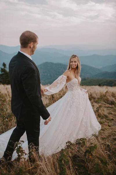 Wedding photo by Melissa Hankins Photography, Knoxville, TN