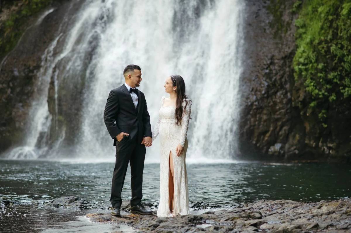 Wedding photo by Danielle Peterson Photography, Salem, OR