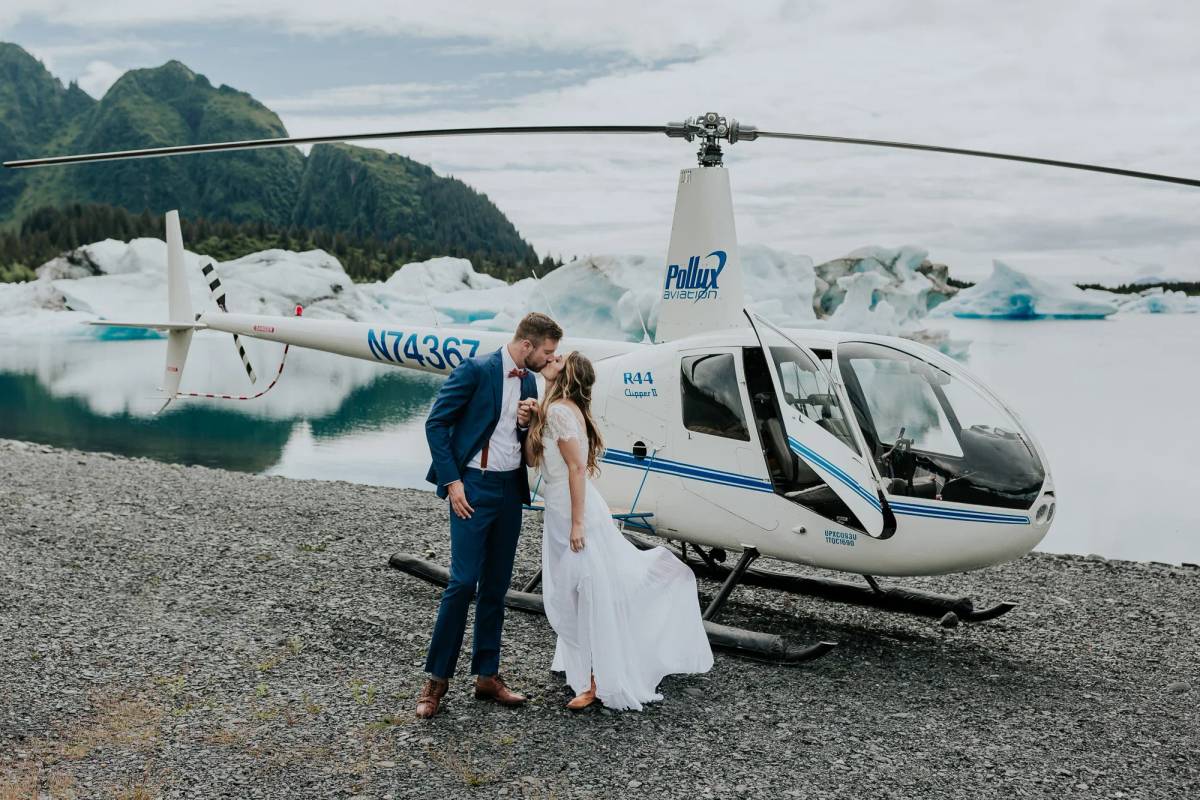 Elopement photo by Emily Hary Photography, Grand Rapids, MI