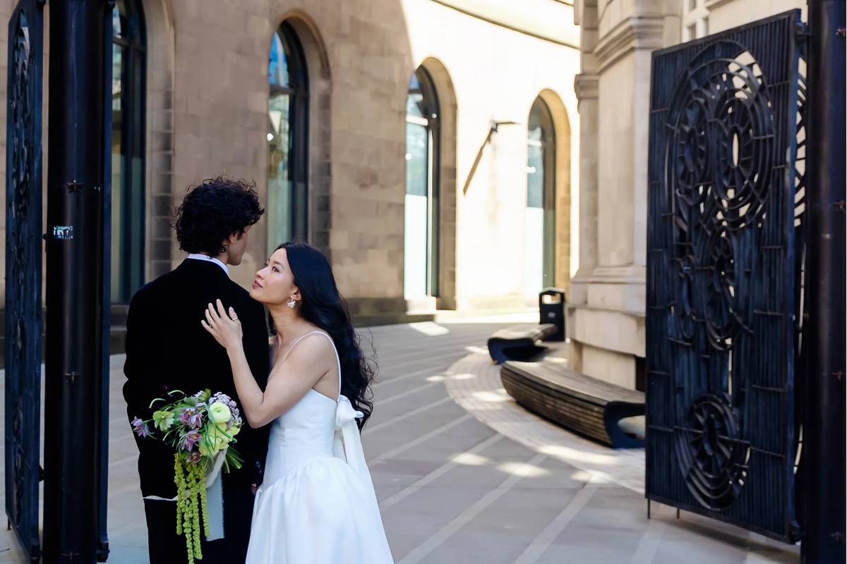 Wedding photo by Alison Edwards Photography, Nottingham, ENG