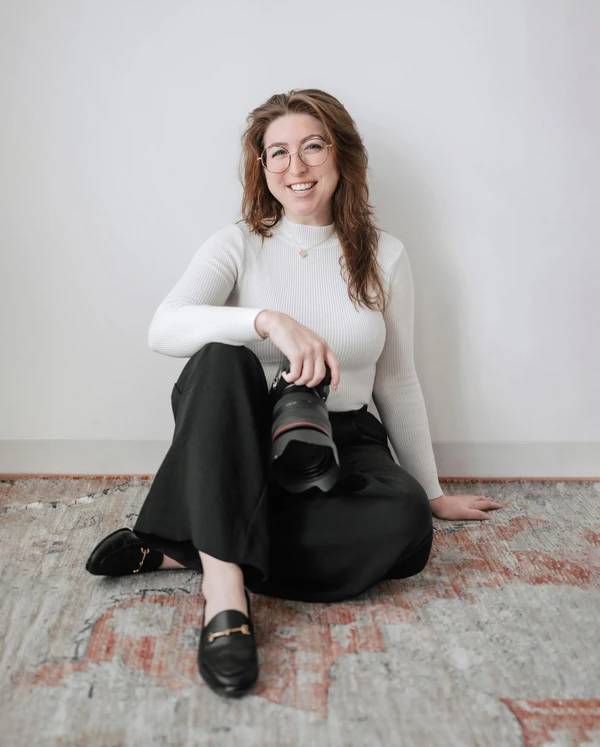 Lena Mirisola, owner of Lena Mirisola Photography