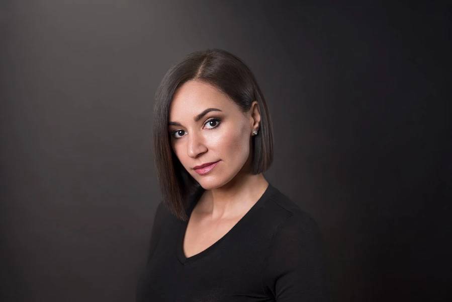 Ani Tsatourian, owner of Ani Portraits