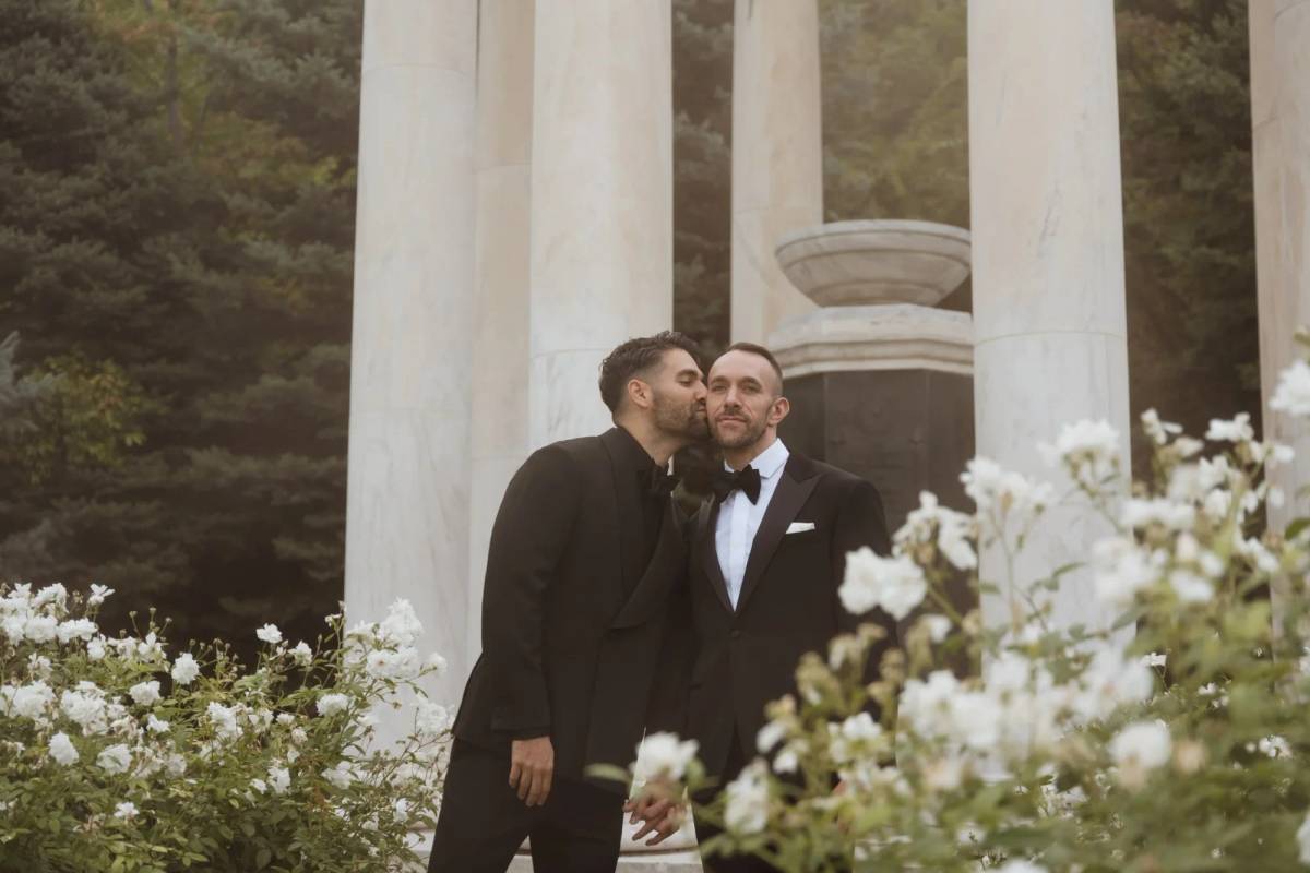 Elopement photo by Hayley Jade Photography, Salt Lake City, UT