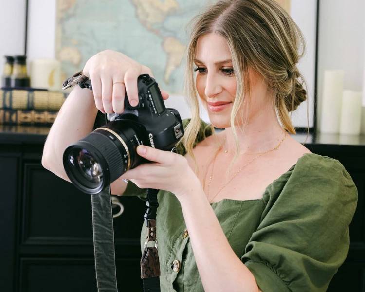 Chelsea Loren, owner of Chelsea Loren Photography