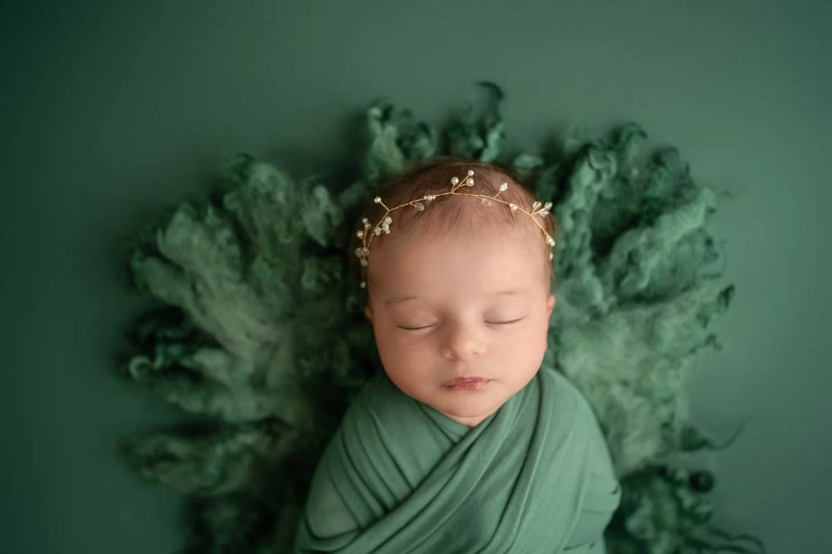 Newborn photo by Skiddlydoo Photography, Reno, NV