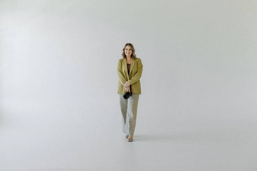 Bri Cowan, owner of BRI COWAN PHOTOGRAPHY