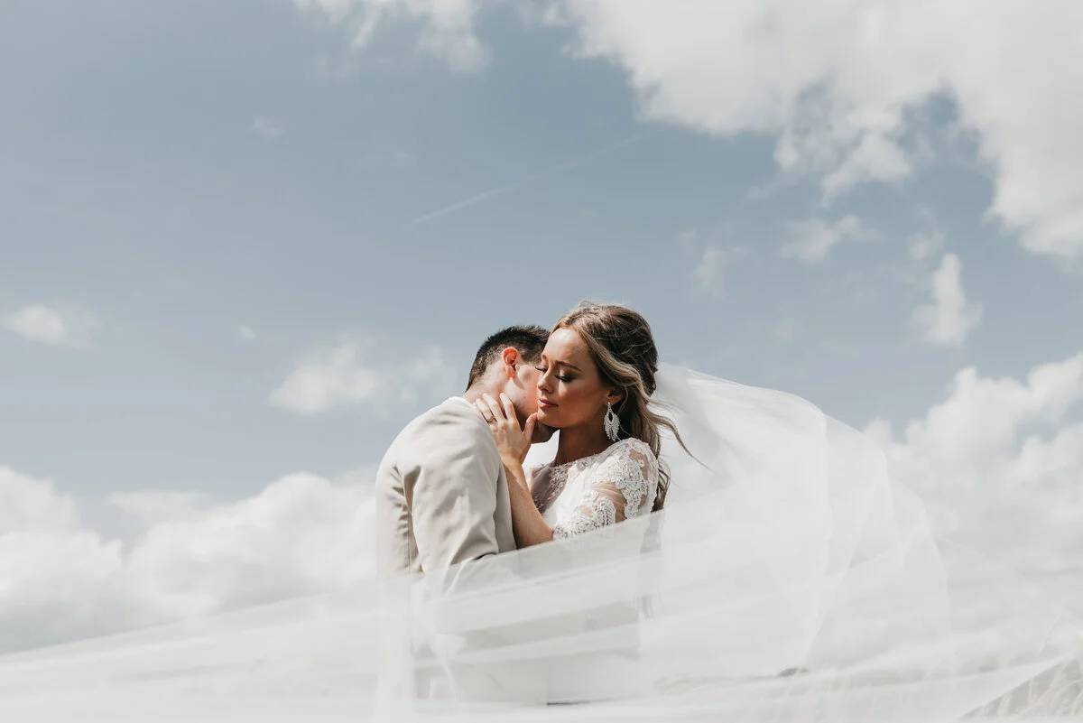 Wedding photo by Mariah Oldacre Photography, Huntsville, AL