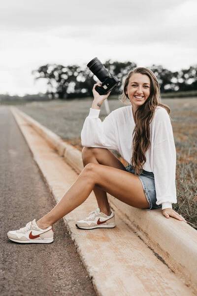 Mariah Oldacre, owner of Mariah Oldacre Photography