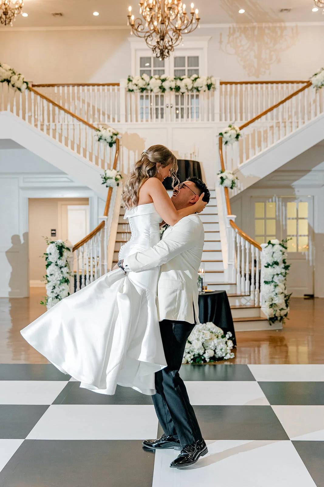 Wedding photo by Allison Jeffers Wedding Photography, Fredericksburg, TX
