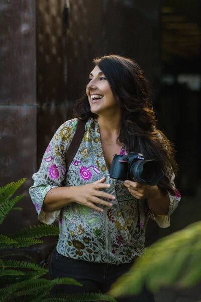 Jennifer Michelson, owner of A Girl and A Camera Photography
